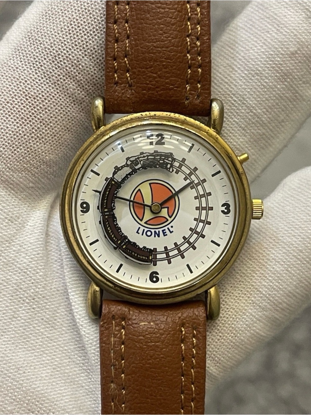 Vintage Lionel Legendary Collectible Train Watch Gold Tone Leather 33mm Men's